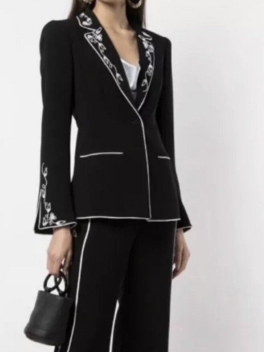 Womens Cinq a Sept Black White (Item- 5) Embroidered Lamour Floral Blazer 6